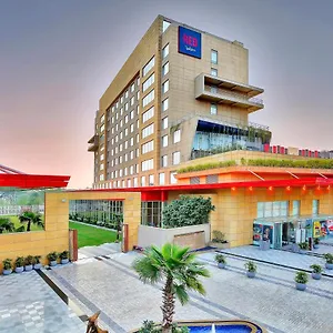 מלון Radisson Red Mohali Chandīgarh