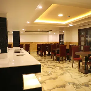 The Grand White By Parfait Hotel Shimla