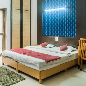 Elevate Residency Guest house Gurgaon