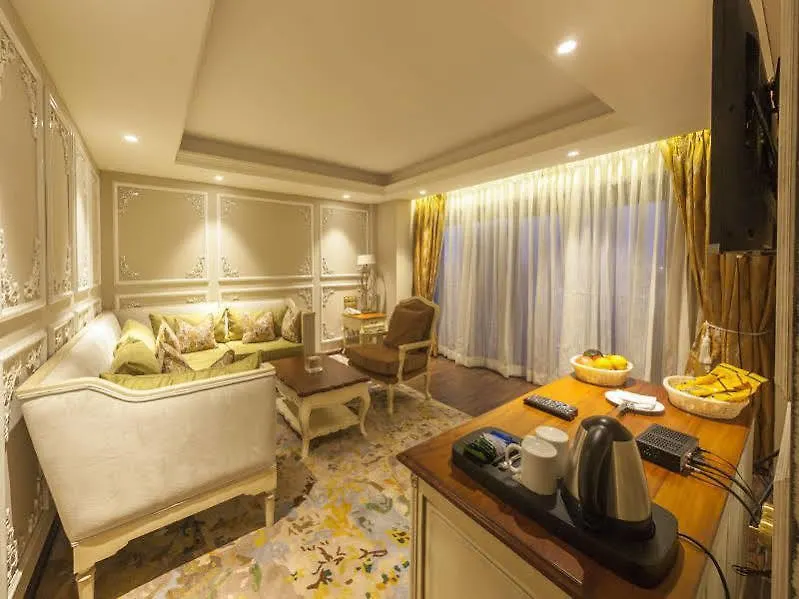 Fragrant Nature Kochi - A Five Star Classified Hotel India