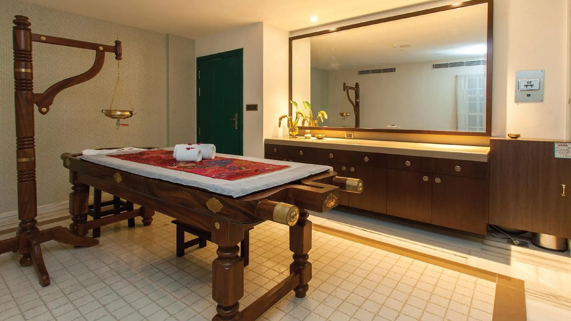 *****  Fragrant Nature Kochi - A Five Star Classified Hotel India